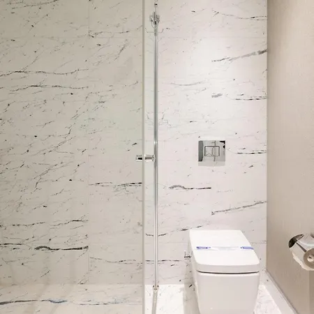 Cozy Bright Studio! Parkinggympool Access! #374 Daire