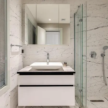 Apartamento Cozy Bright Studio! Parkinggympool Access! #374