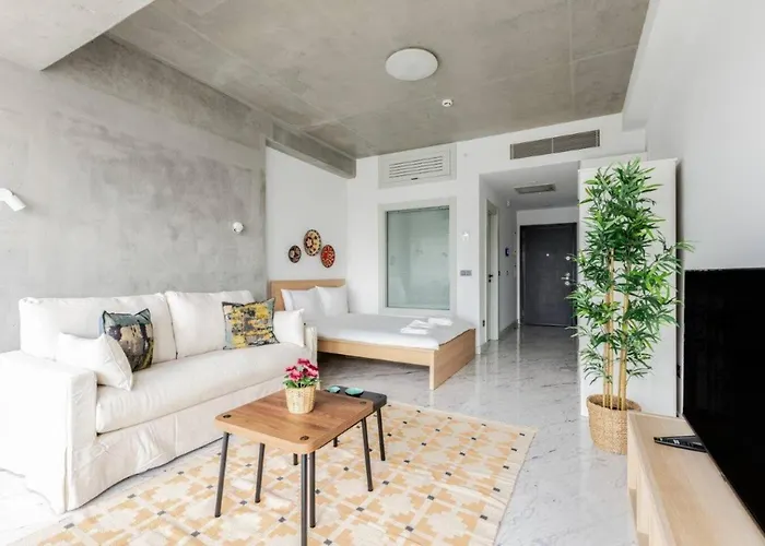 Cozy Bright Studio! Parkinggympool Access! #374 Διαμέρισμα