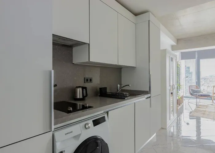 Διαμέρισμα Cozy Bright Studio! Parkinggympool Access! #374 Κωνσταντινούπολη