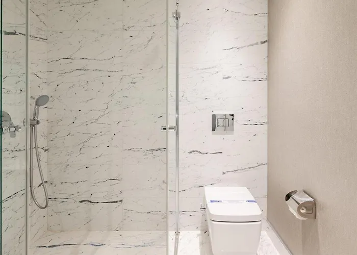 Cozy Bright Studio! Parkinggympool Access! #374 公寓