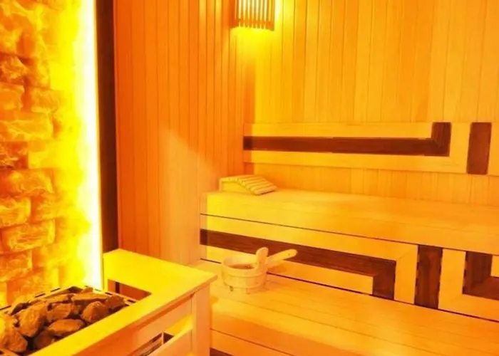 公寓 Cozy Bright Studio! Parkinggympool Access! #374