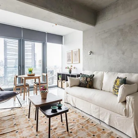 Cozy Bright Studio! Parkinggympool Access! #374 *