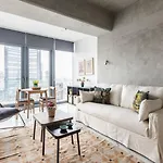 Apartmán Cozy Bright Studio! Parkinggympool Access! #374
