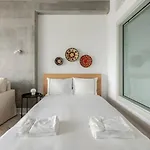 Cozy Bright Studio! Parkinggympool Access! #374 Apartmán *